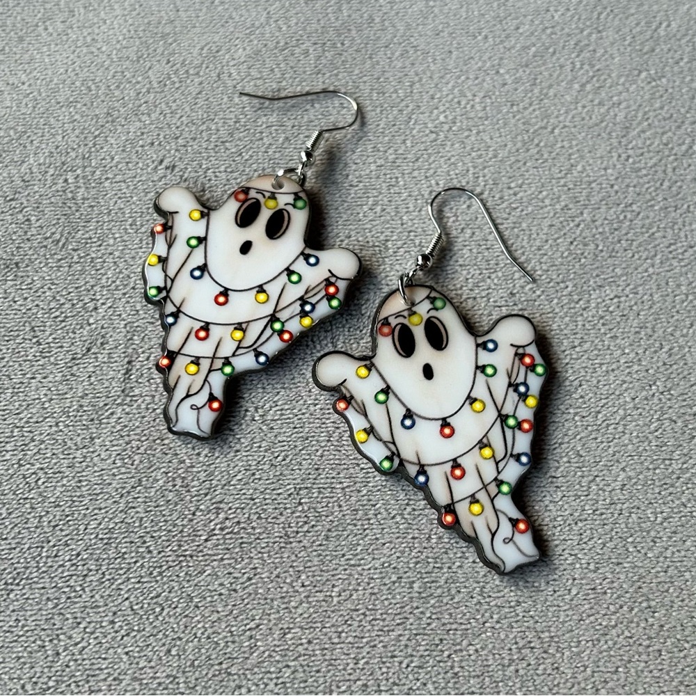 Ghost with Christmas Lights ~ Earrings ~ Brand New! - Picture 6 of 9